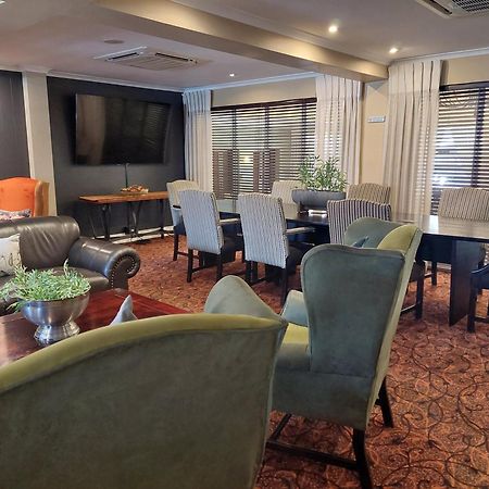 Protea Hotel By Marriott Nelspruit Mbombela Exterior foto